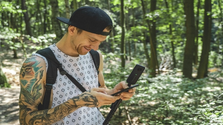 How to Build a Career as a Content Creator