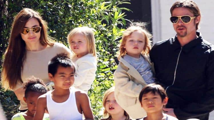 Life in the Spotlight: The Unique Experiences of Celebrity Children Celebrity Children