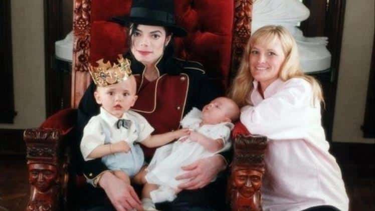 Debbie Rowe: The Woman Behind the Legend – Life, Love, and Legacy