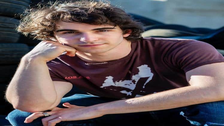 zachary-gordon-from-wimpy-kid-to-versatile-talent-the-journey-of-a