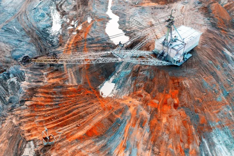 Mining Pools: How They Work, Pay, and Reduce Mining Risk Mining Pools